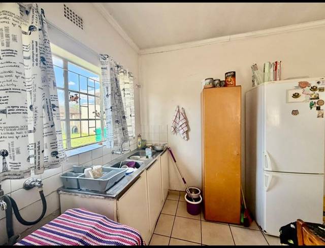 3 BEDROOM HOUSE FOR SALE IN VANDERBIJLPARK CW 2